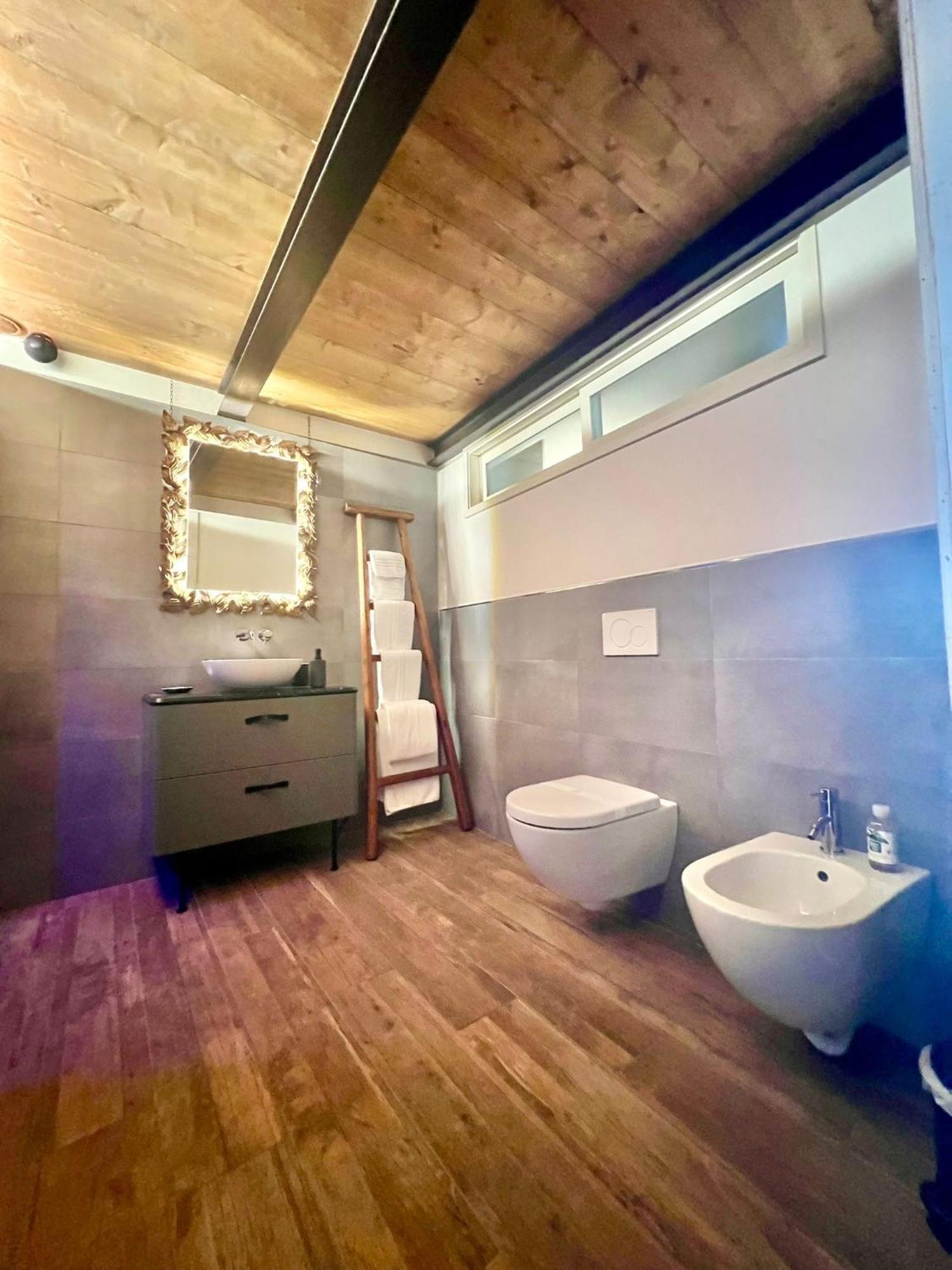 Al 53 Luxury Place In Сан-Миниато Экстерьер фото